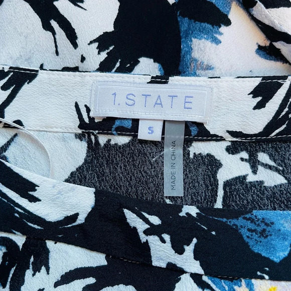1. State Black White Floral Print Tie Single Cold Shoulder Blouse Small Women’s - Picture 11 of 13
